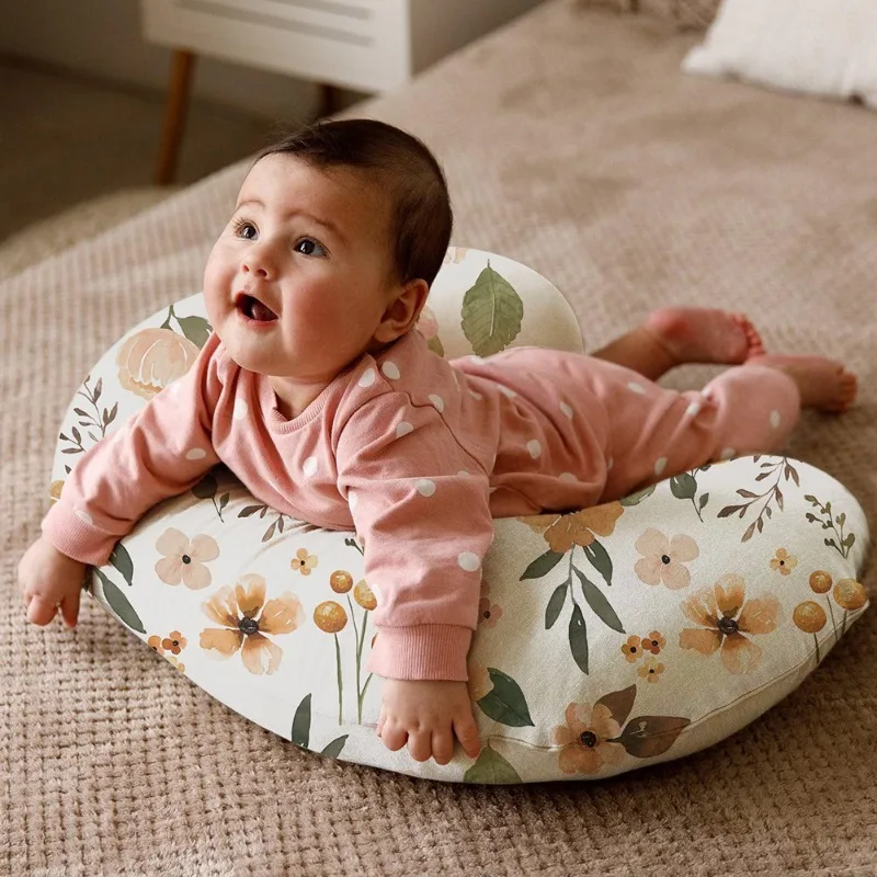 وسادة الرضاعة الطبيعية للطفل ب - مراجعة Nursing Pillow Breastfeeding وسعره